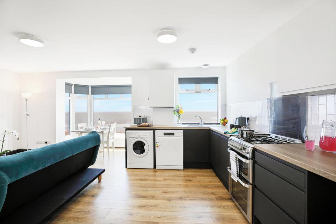 Tyme Suites On Kingsway Cleethorpes Ngoại thất bức ảnh